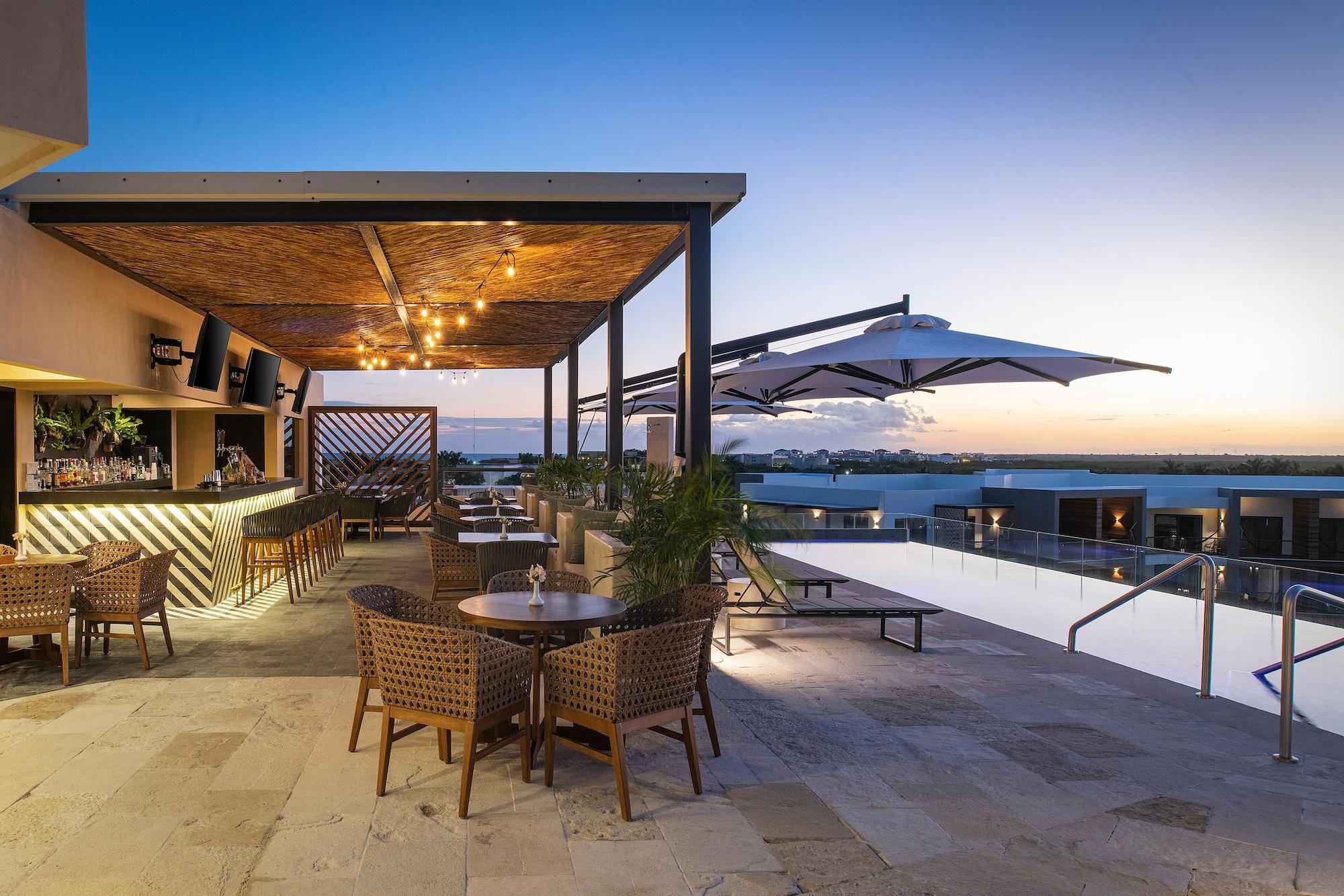A Private Junior Suite At The All-Inclusive, Ventus At Marina El Cid Spa & Beach (Adults Only) Puerto Morelos Exterior photo